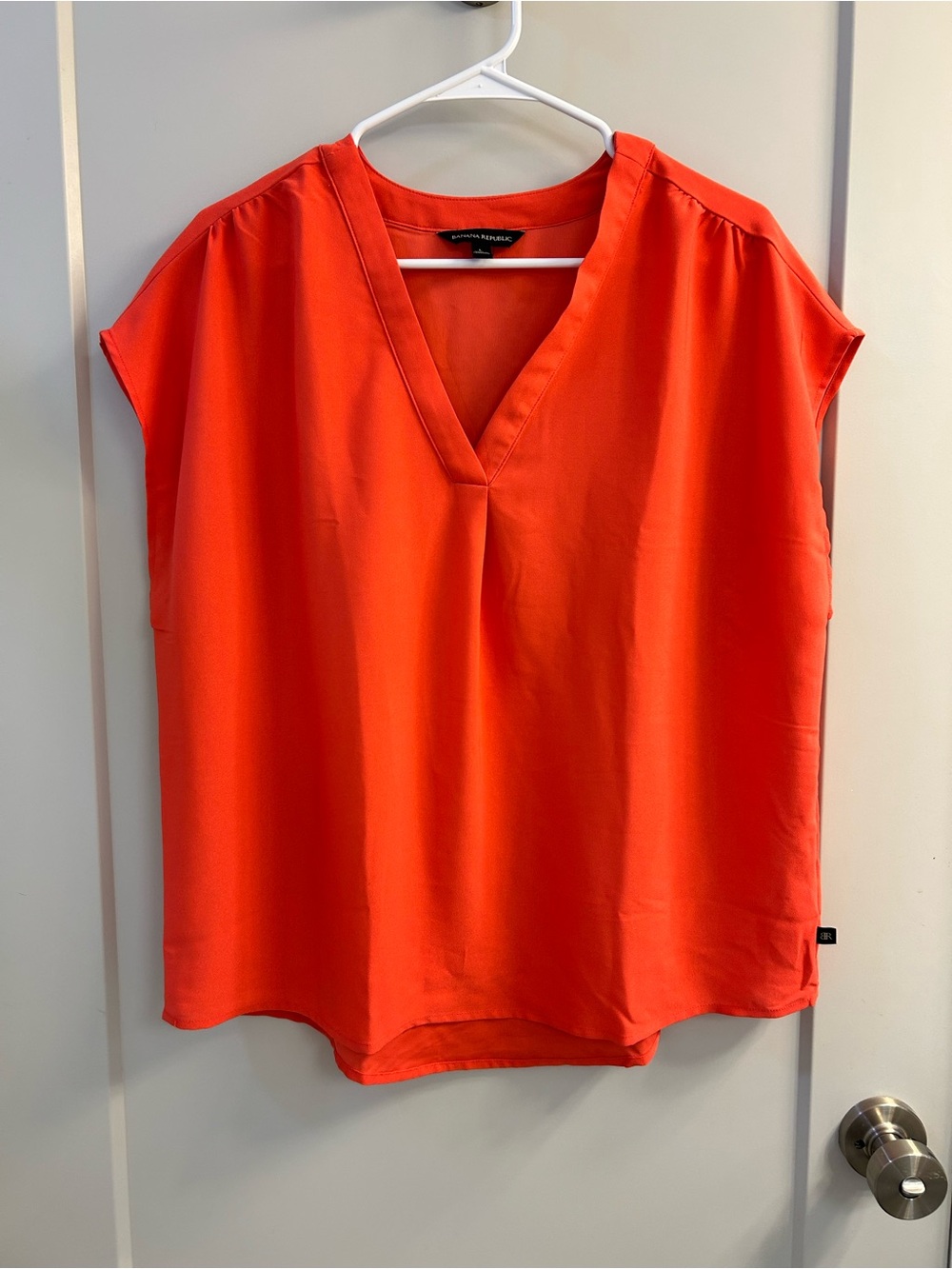 Banana Republic Bright Coral V-Neck Cap Sleeve Blouse